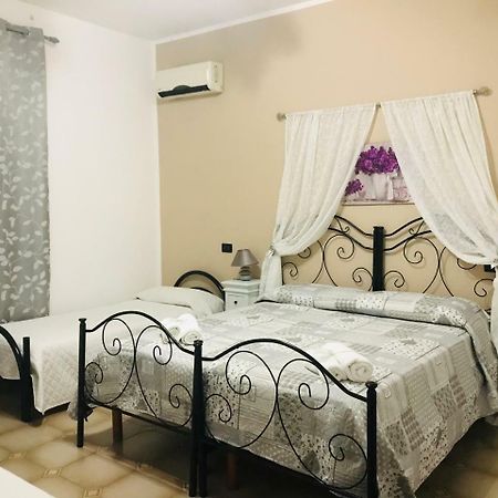Villa Plasi Менфі Екстер'єр фото