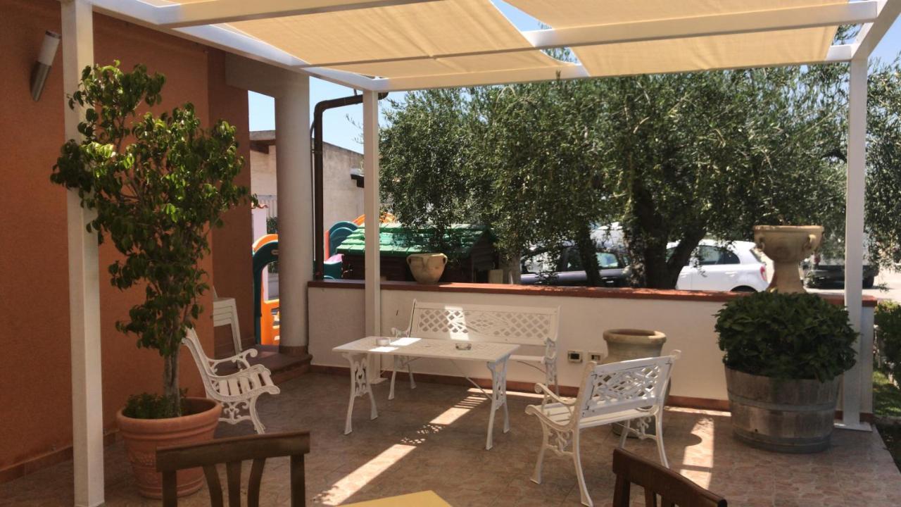 Villa Plasi Менфі Екстер'єр фото